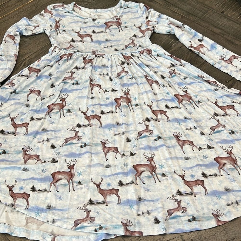 Posh peanut dress size 5